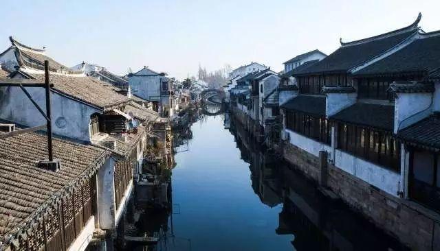我什么都不想要 我就想让你陪在我身边 幸福什么都无所谓了 我要的从头到尾都？游戏画面